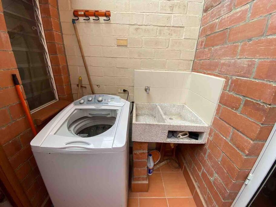 Hermosa Casa , Con Parqueadero En Rionegro Cerca Al Aeropuerto 빌라 외부 사진