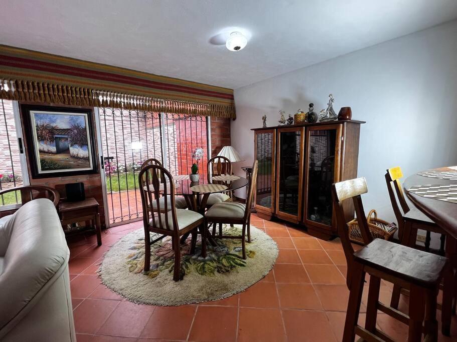 Hermosa Casa , Con Parqueadero En Rionegro Cerca Al Aeropuerto 빌라 외부 사진