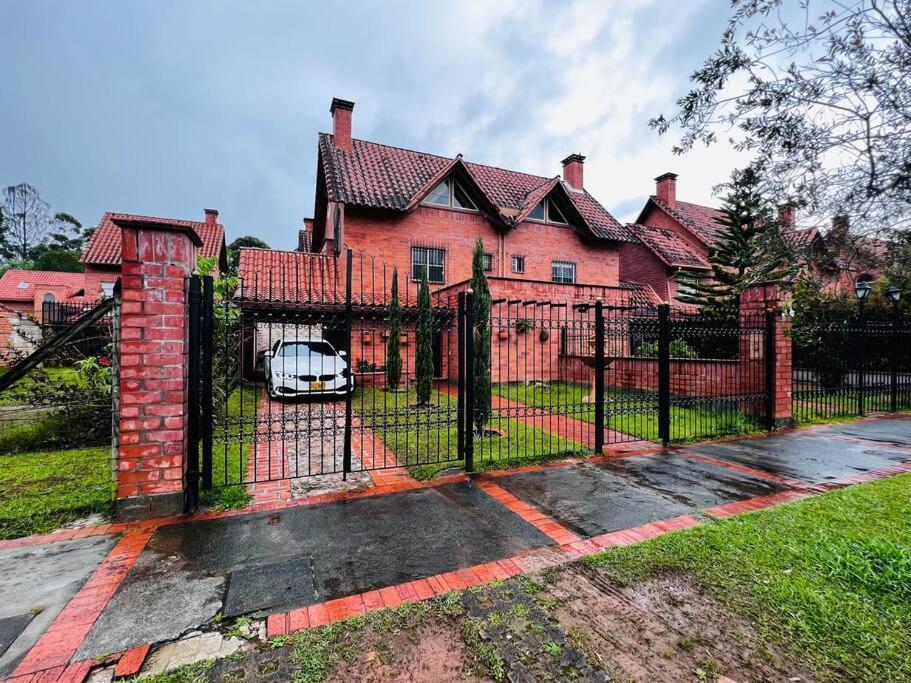Hermosa Casa , Con Parqueadero En Rionegro Cerca Al Aeropuerto 빌라 외부 사진